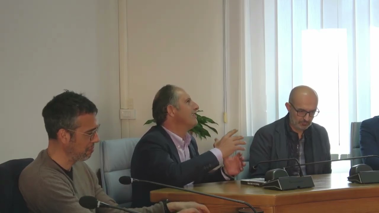 Massimo Impera, il sindaco alla firma dell'Accordo di Programma Ferrovia Storica del Sulcis