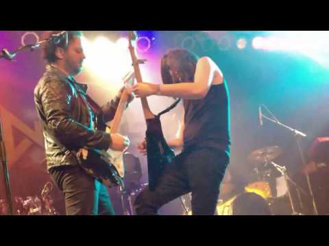ONE DESIRE - Buried Alive (Live)