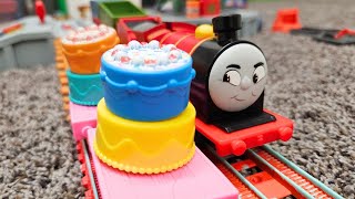 MORE SUPER FAST Thomas & Friends Train RACES! All Engines Go - Trackmaster