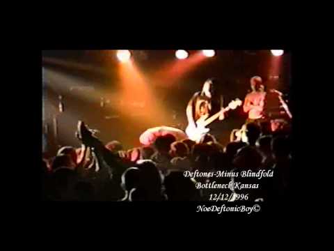 Deftones - Minus Blindfold Live @ Bottleneck Lawrence, Kansas 10/11 Live 12/12/1996