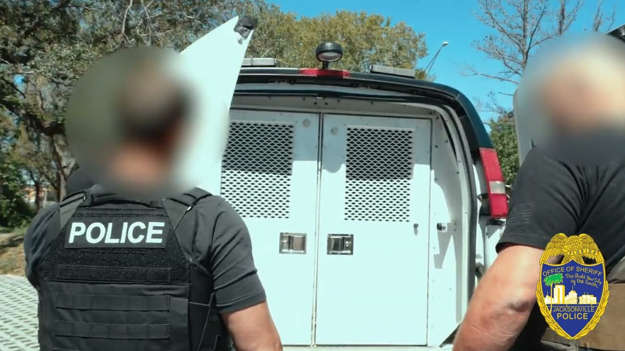 INSIDE A HIGH-END PROSTITUTION STING IN JACKSONVILLE