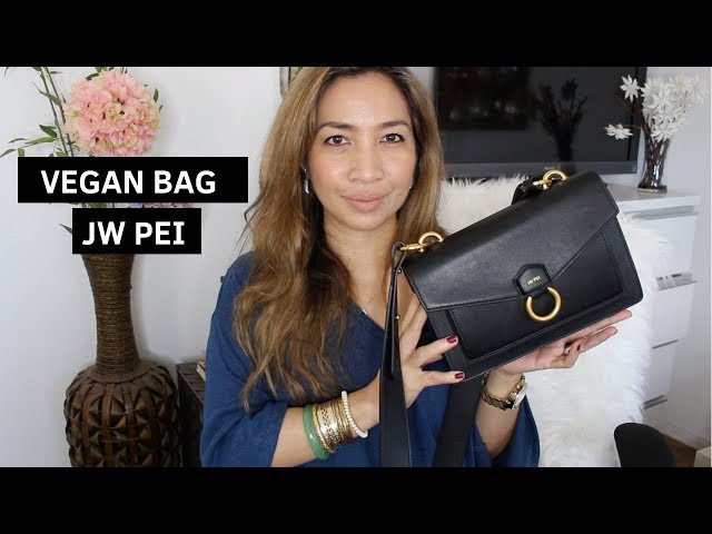 JW PEI ENVELOPE CROSSBODY, VEGAN HANDBAG, WHAT FITS INSIDE