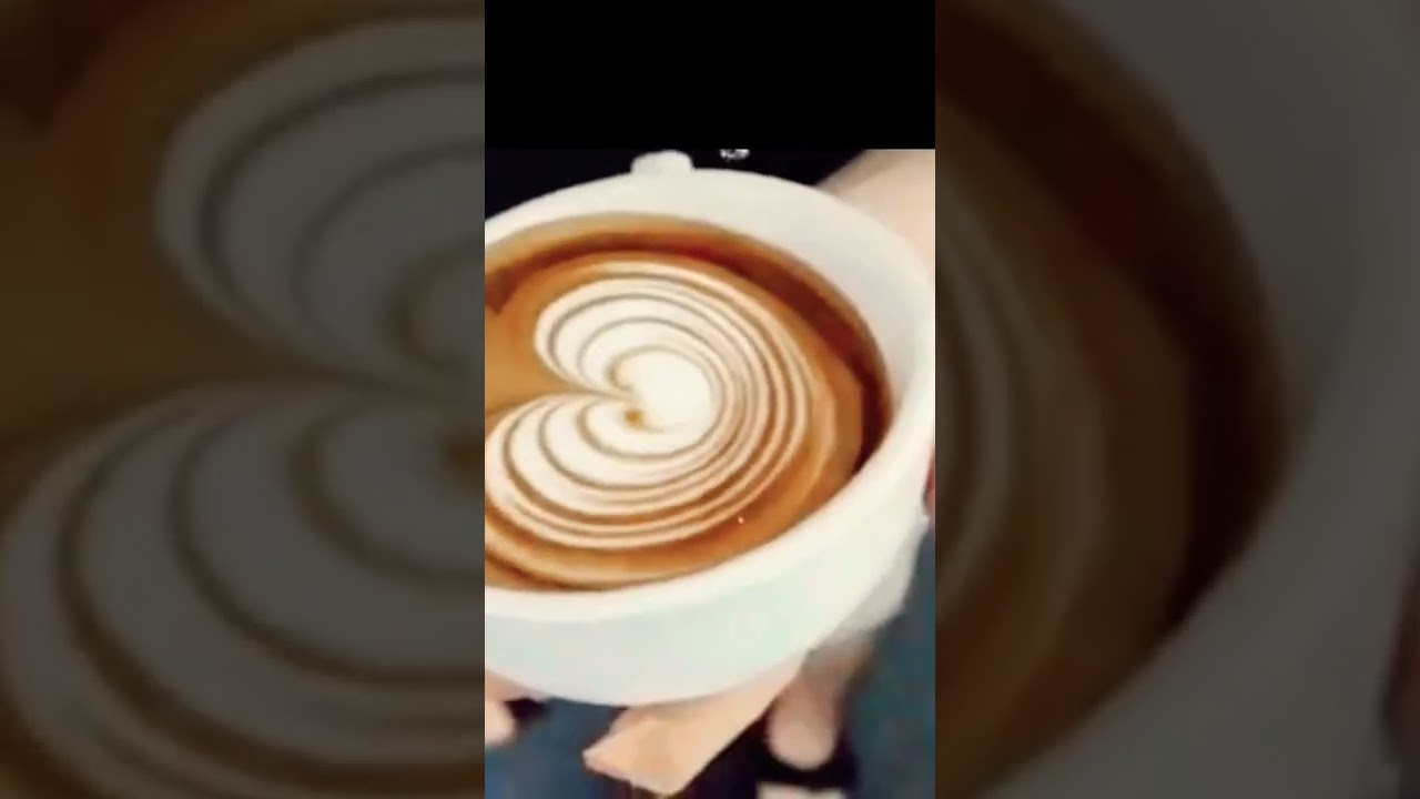 Beautiful a Wing Tulip Latte Art 😍#shorts#coffee#latteart#latte#art#tulip#espresso#barista#cafe