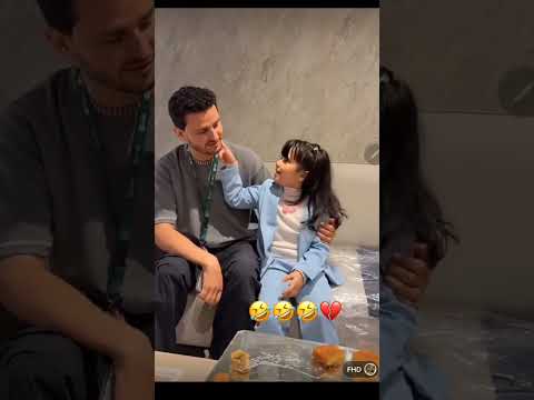 اليوم ناهي بتغني مع حسين محب مباشر على مسرح الرياض