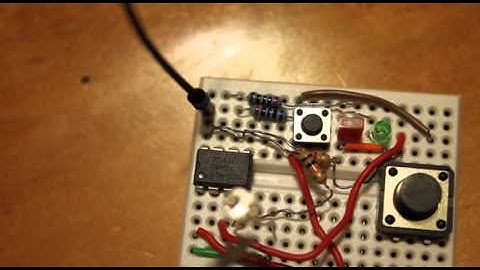 Smart Intrusion Alarm with event memory using the PICAXE microcontroller