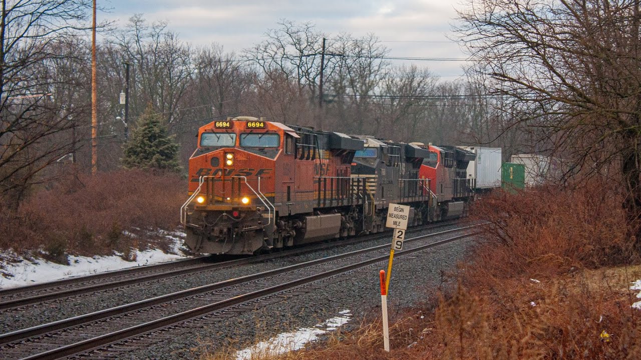 BNSF 6694 ES44C4 Leads Ns 24X Through Piscataway, NJ W/ A CN ET44AC 3/3!!