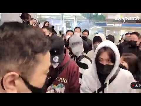 221114 #straykids at the airport they comeback to Korea safety