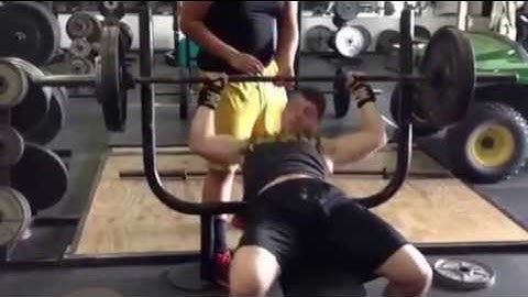 Levi Bamber Cube Week 1 day 2 max bench