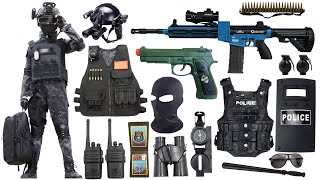 Unpacked special police weapon toy gun set, M416 electric rifle, Glock pistol, bomb dagger, gas mask