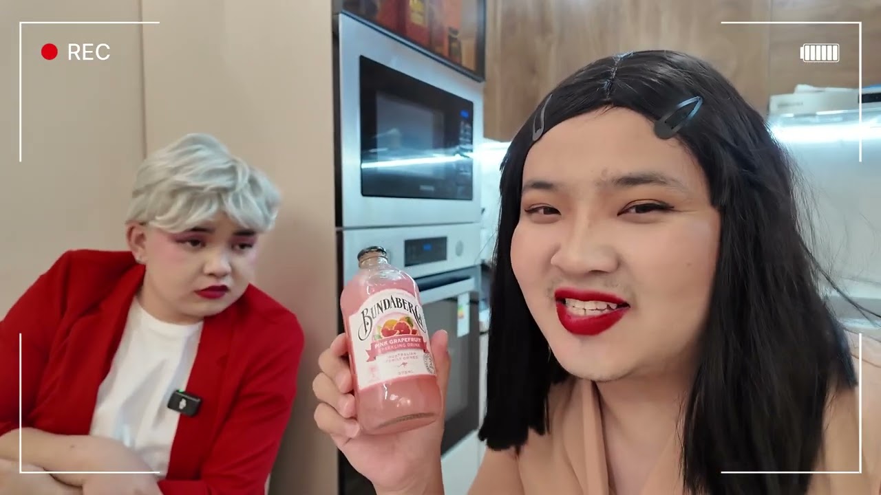 Элбэрэлт ээж минь ирлэээ‼️🤣