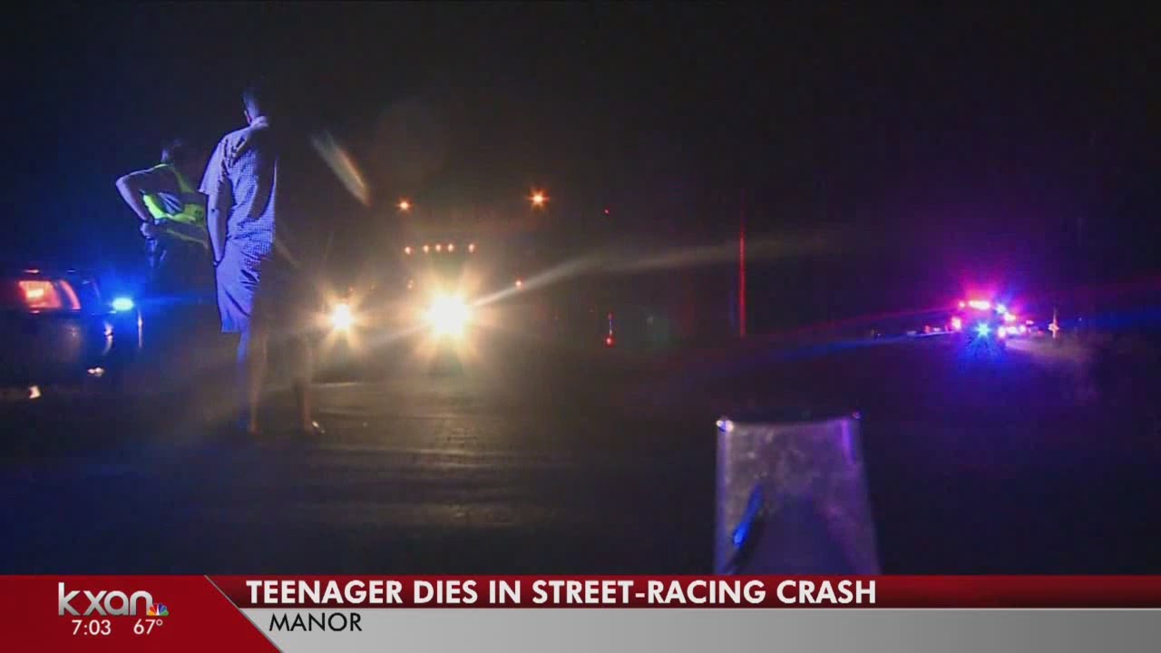 Deadly street racing crash - YouTube