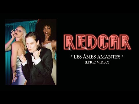 在 YouTube 上观看 Christine and the Queens - Les âmes amantes (Lyric Video)