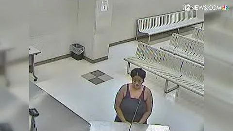 Tempe mom arrested after children found wandering alone at 3 a.m.