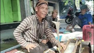 Melihat Jamasan Pusaka Bulan Suro