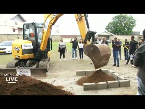 Dag1 Bouw- Woon en Huishoudbeurs; gesprek met enkele standhouders