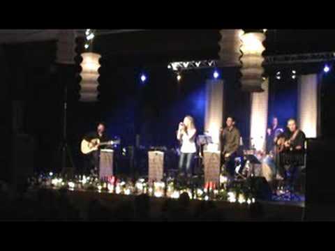 Zenith Unplugged presents Soulmate - Natasha Bedin...