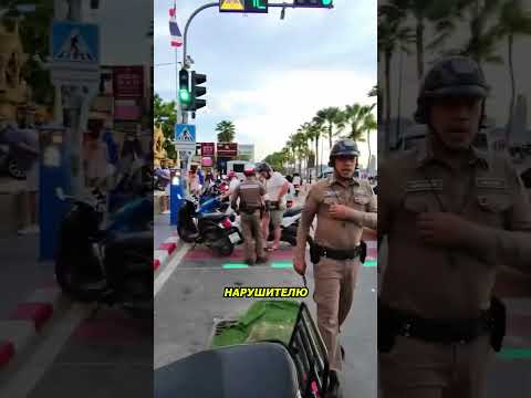 Без прав попали на полицейских