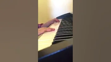 أنا عايش ومش عايش عمرو دياب 
