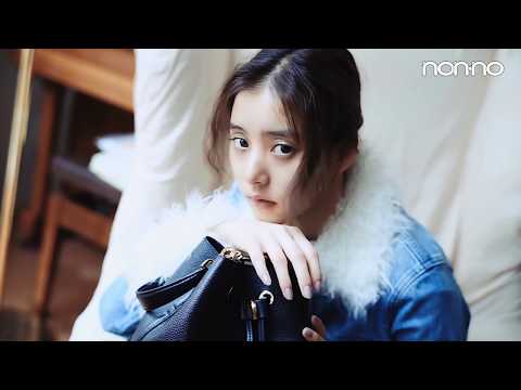 デニムに似合う憧れバッグを新木優子がナビ♡