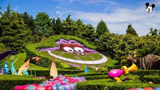 Alices Curious Labyrinth The Tulgey Wood Loop