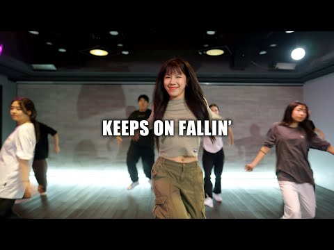<strong>KEEPS</strong> ON FALLIN&amp;#39; - Babyface I 수원걸스힙합댄스학원