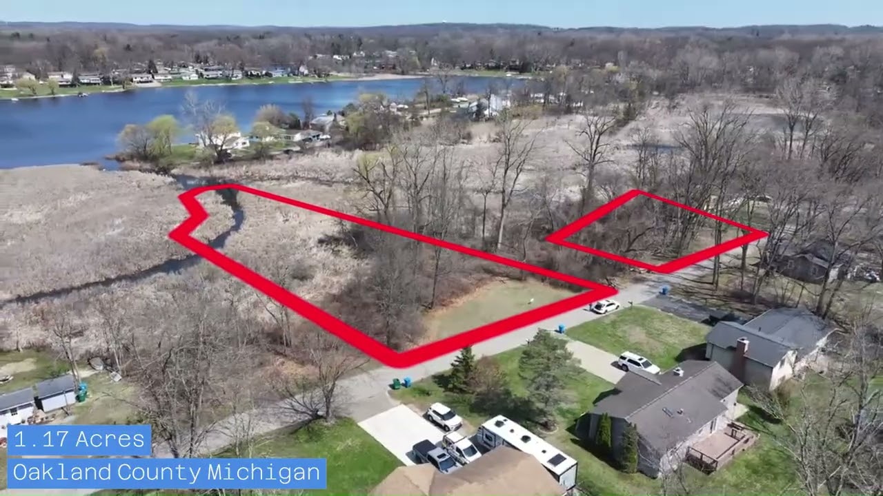 1.17 Acres For Sale in Oakland County Michigan!