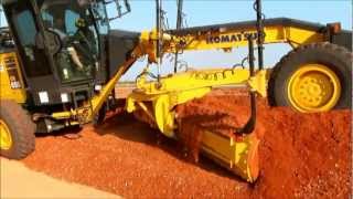 Trying to stall a Komatsu GD655-5 Grader in Broome, Western Australia
