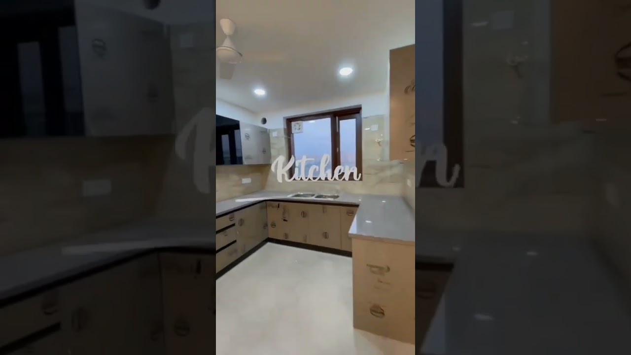 READY TO MOVE  *TOP FLOOR WITH ROOF RIGHT Gurgaon 