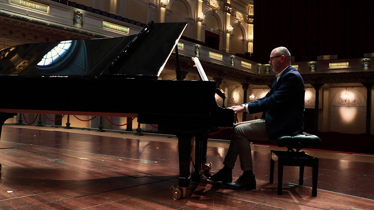 Ludovico Einaudi - Questa Notte Concertgebouw Cover