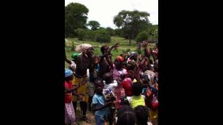 Niccolò Fabi a Chiulo in Angola - parte quarta