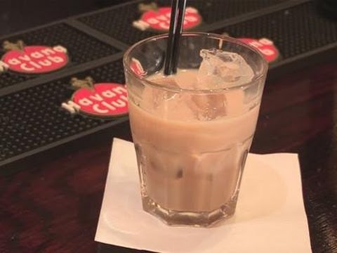 cocktail-making:-how-to-make-a-kahlua