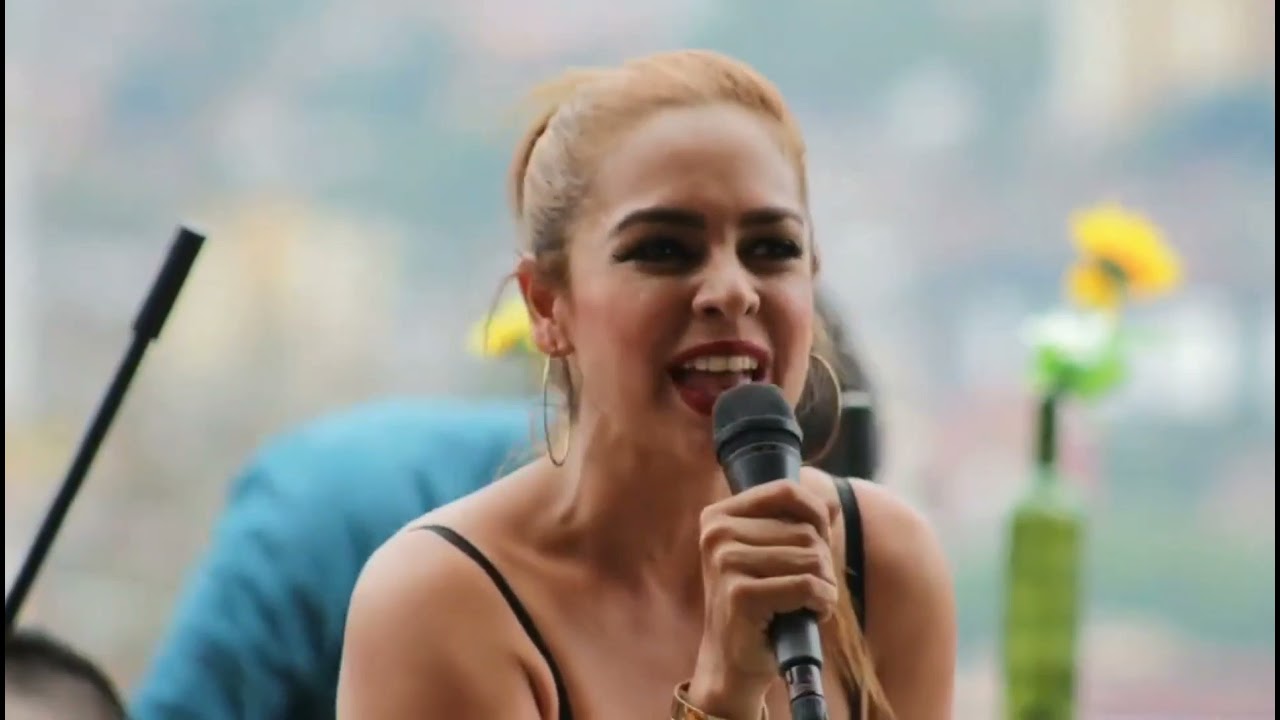 Free cover Diveana & chicas del can concierto Jessika Vejar