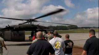 171 Aviation Regiment Conducts Boss Lifts at Dobbins ARB, Georgia v20100714_0800