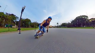 Descendo a ladeira do Museu do Ipiranga de Surfskate Simulador de Surf