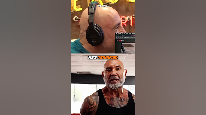 Joe Rogan Reacts To Batista Roasting Trump😂