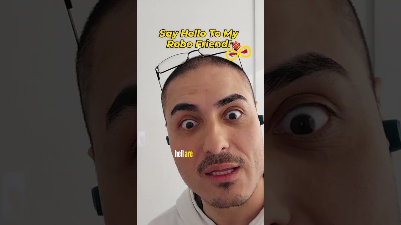 YouTubeでSay Hello To My Robo Friend!を視聴 YouTubeでSay Hello To My Robo Friend!を視聴