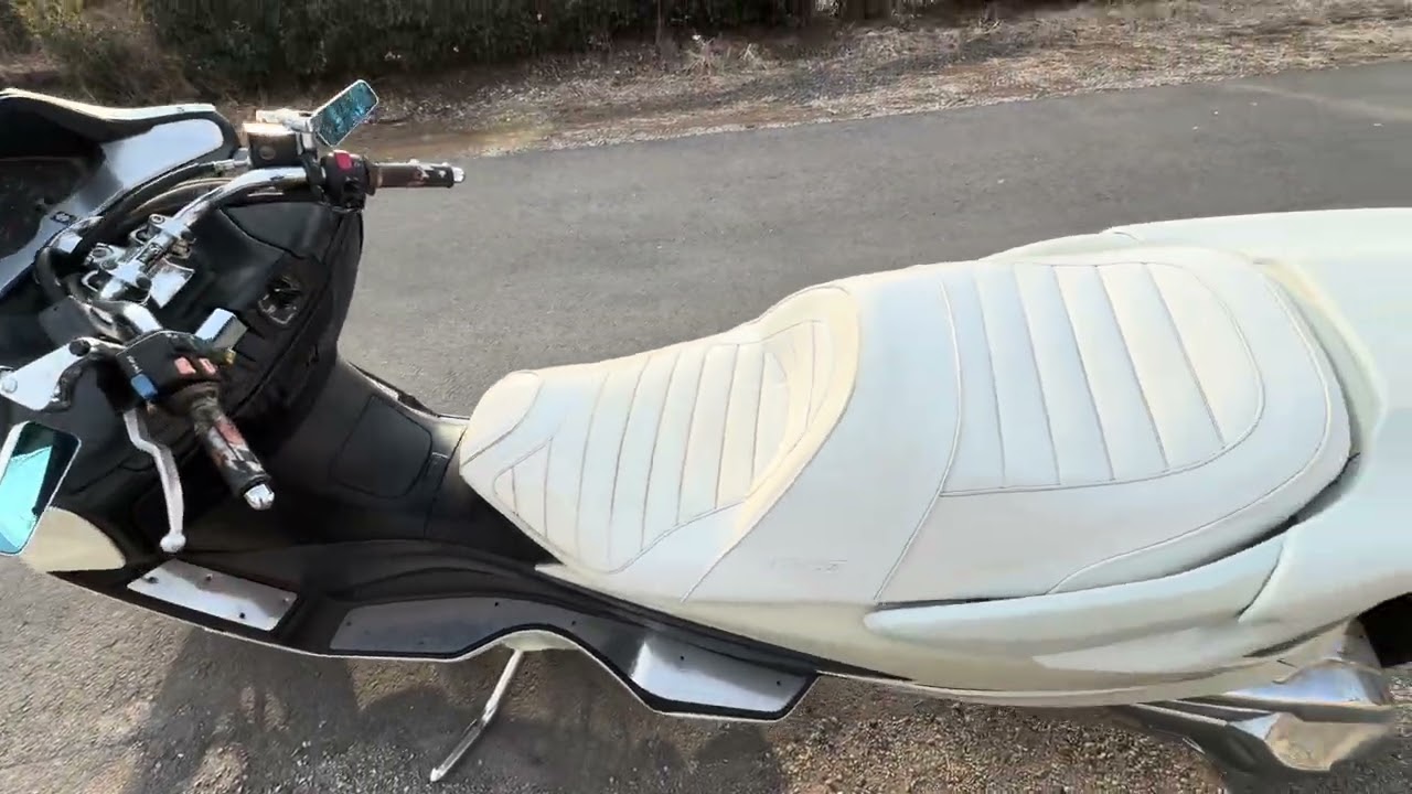 スカイウェイブ250 ロンホイ - YouTube