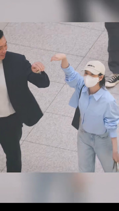 IU with her caring bodyguard 'Mr. park'||moments compilation ||😎❤#iu
