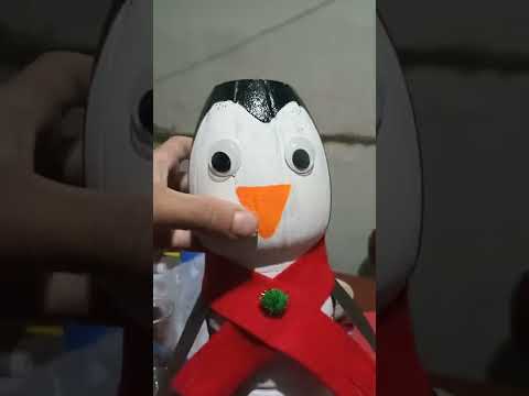 Alcancía De Pingüino De Botella Plástica