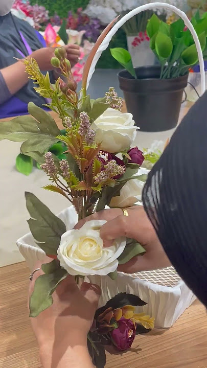 64 l Gubahan Bakul Hantaran (JV288)