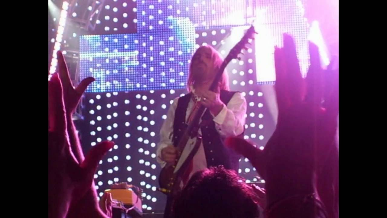 Tom Petty Live 2008 🡆 Running Down a Dream 🡄 Woodlands, TX - Aug 29 houston zoo