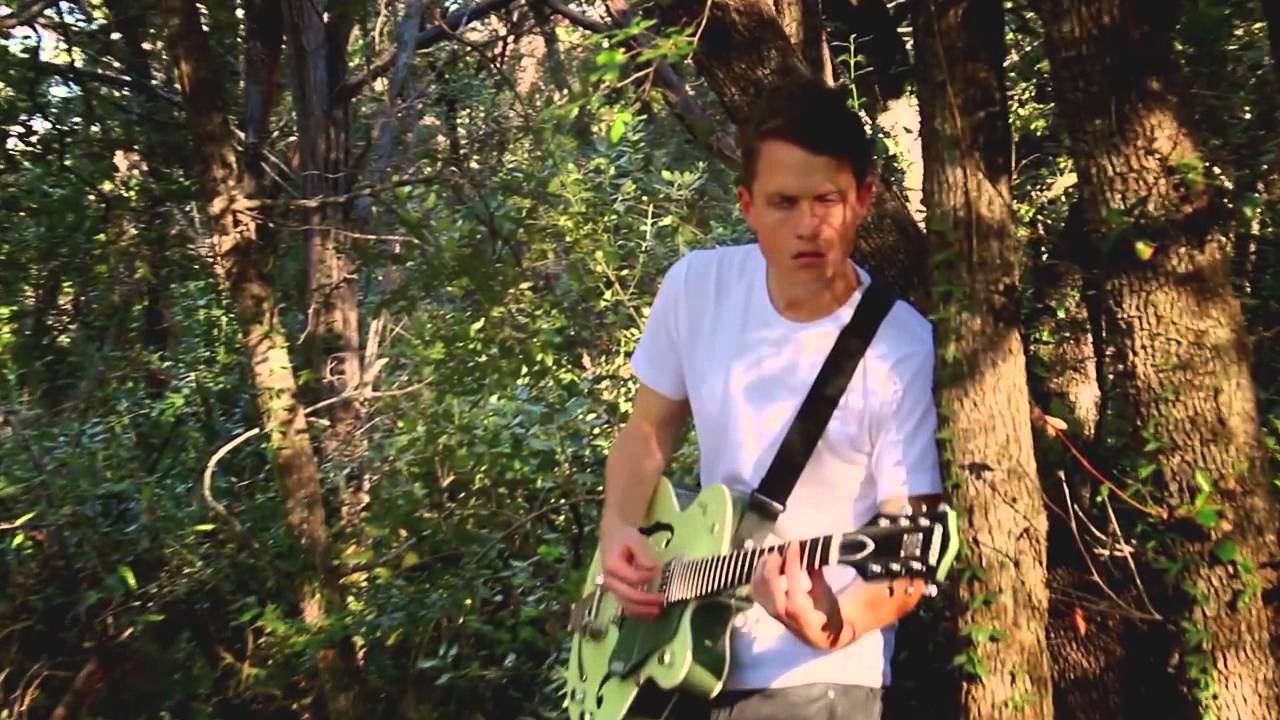 The Villas - "Life Goes On" Official Music Video