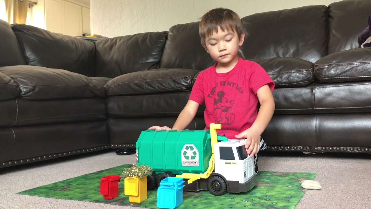 Garbage Truck Play Day - Matchbox Garbage Truck