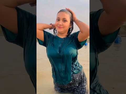 Bathing bhabhi #viral #imo #shortfeed #youtube #vlog #video