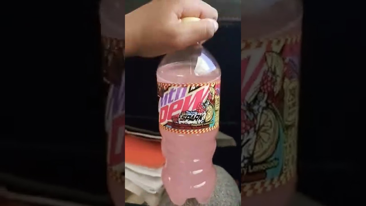 trying oreo's most stuf