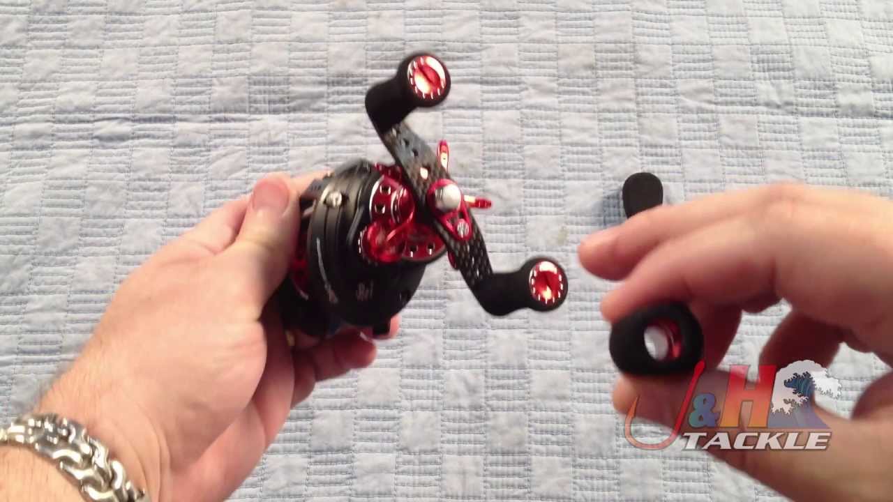 A*a様 ★★ABU REVO MGXTREME2★★ Abu Garcia REVO MGXTREME2 Casting Reel (Ike in the Shop) - YouTube