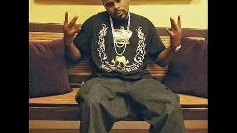 Royce Da 5'9 ft Bun B & Crooked I - Nobody F****** With Us