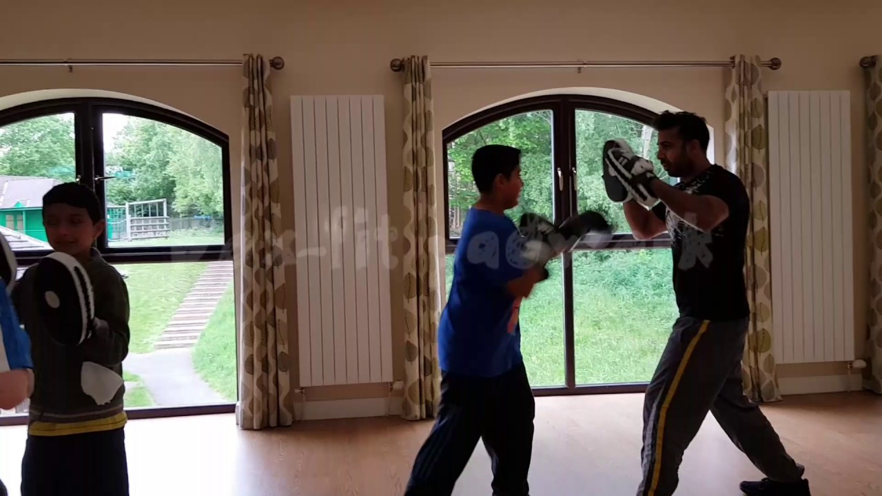 Kids Boxfit class in Huddersfield l kids boxing l kids self defence l