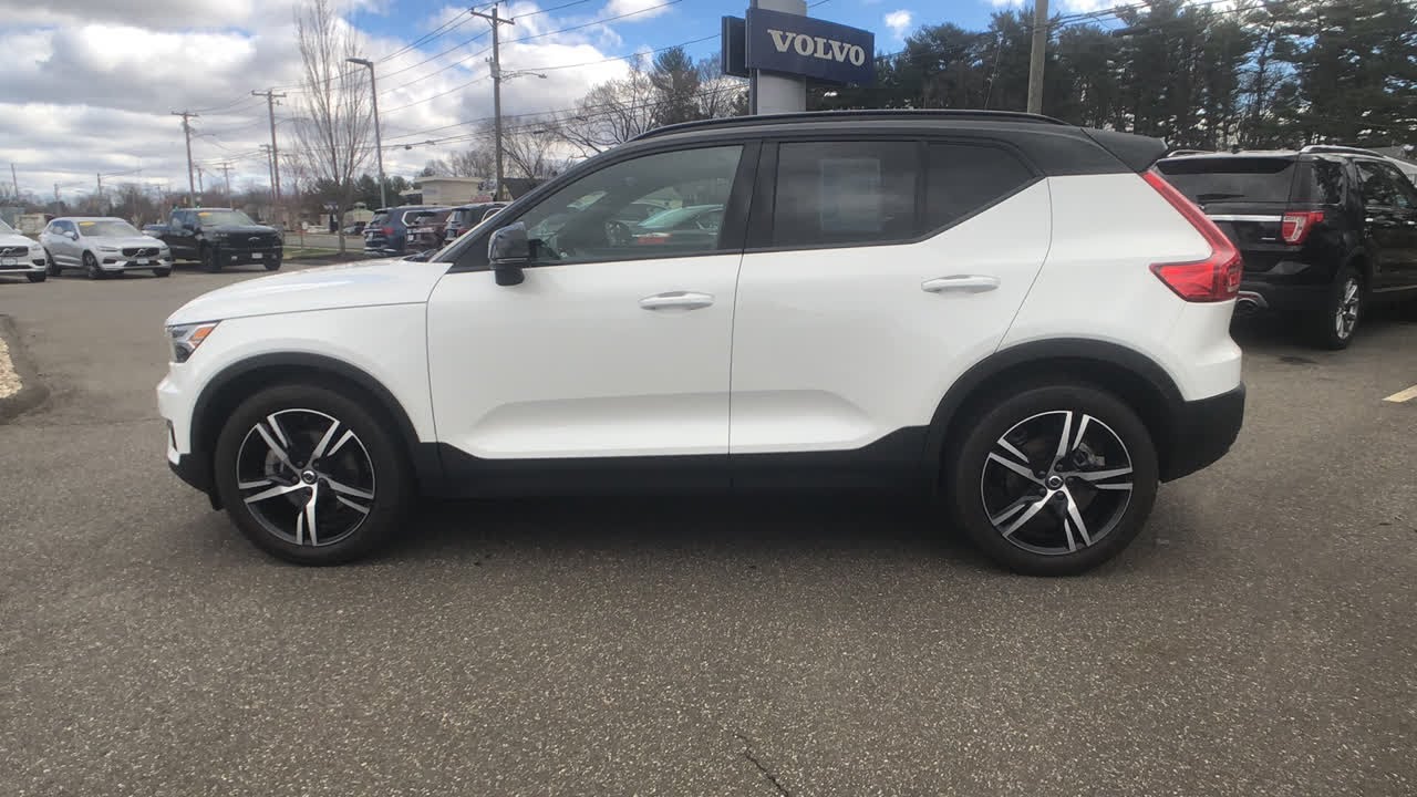 2021 Volvo XC40 R-Design CT Milford, New Haven, Guilford, Madison, Orange