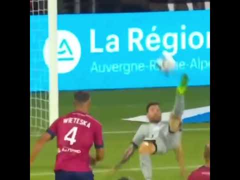 Messi Bicycle Kick vs Clermont Messi Bicycle Kick vs Clermont Thumbnail